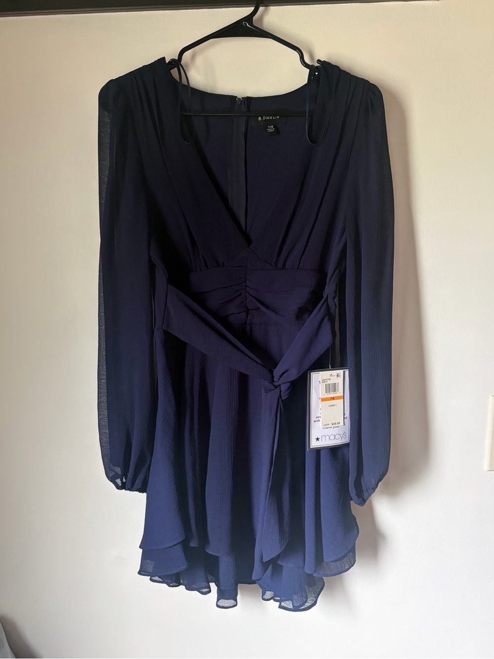 Women’s b. Darlin navy top size 7/8 brand new with tags Macys